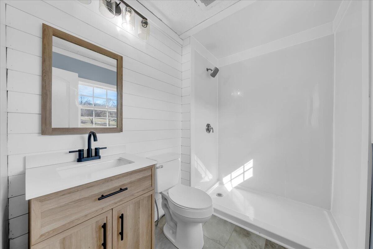 648 Griffith Highway Jasper, TN 37347 - Photo 15 of 21