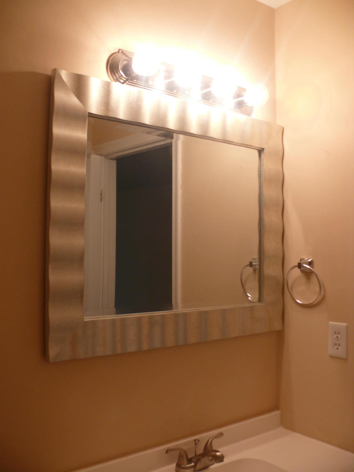 367 Scalybark Drive Blue Ridge, VA 24064 - Photo 15 of 37 a view of bathroom