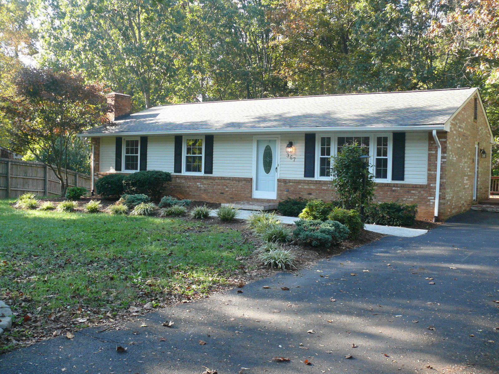 367 Scalybark Drive Blue Ridge, VA 24064 - Photo 3 of 37 a front view of house with yard and green space