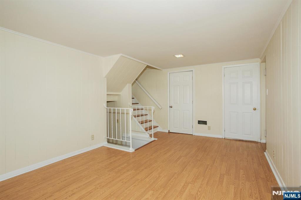126 Morningside Road Paramus, NJ 07652 - Photo 14 of 18