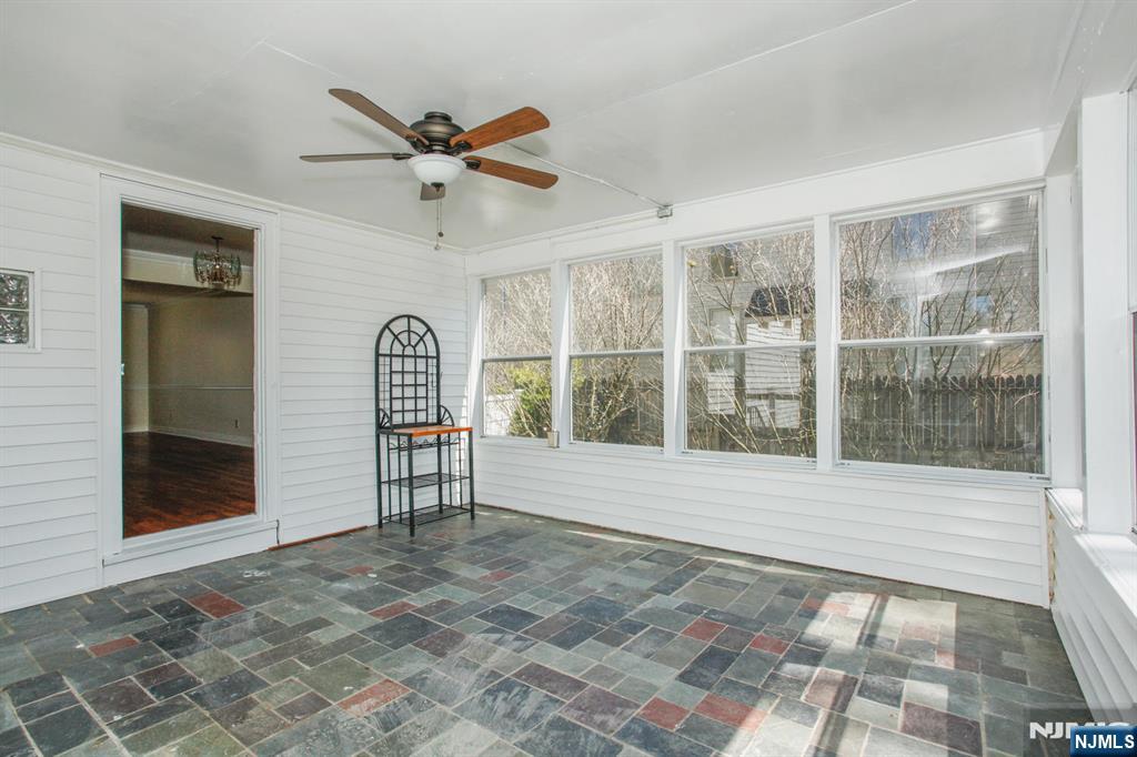 126 Morningside Road Paramus, NJ 07652 - Photo 17 of 18