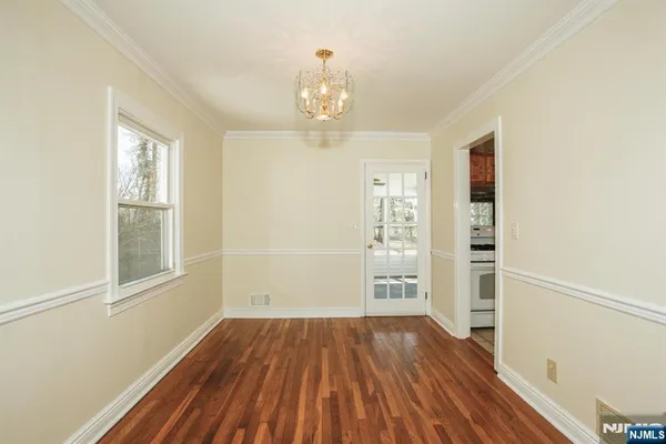 $5,450 | 126 Morningside Road, Paramus, NJ 07652