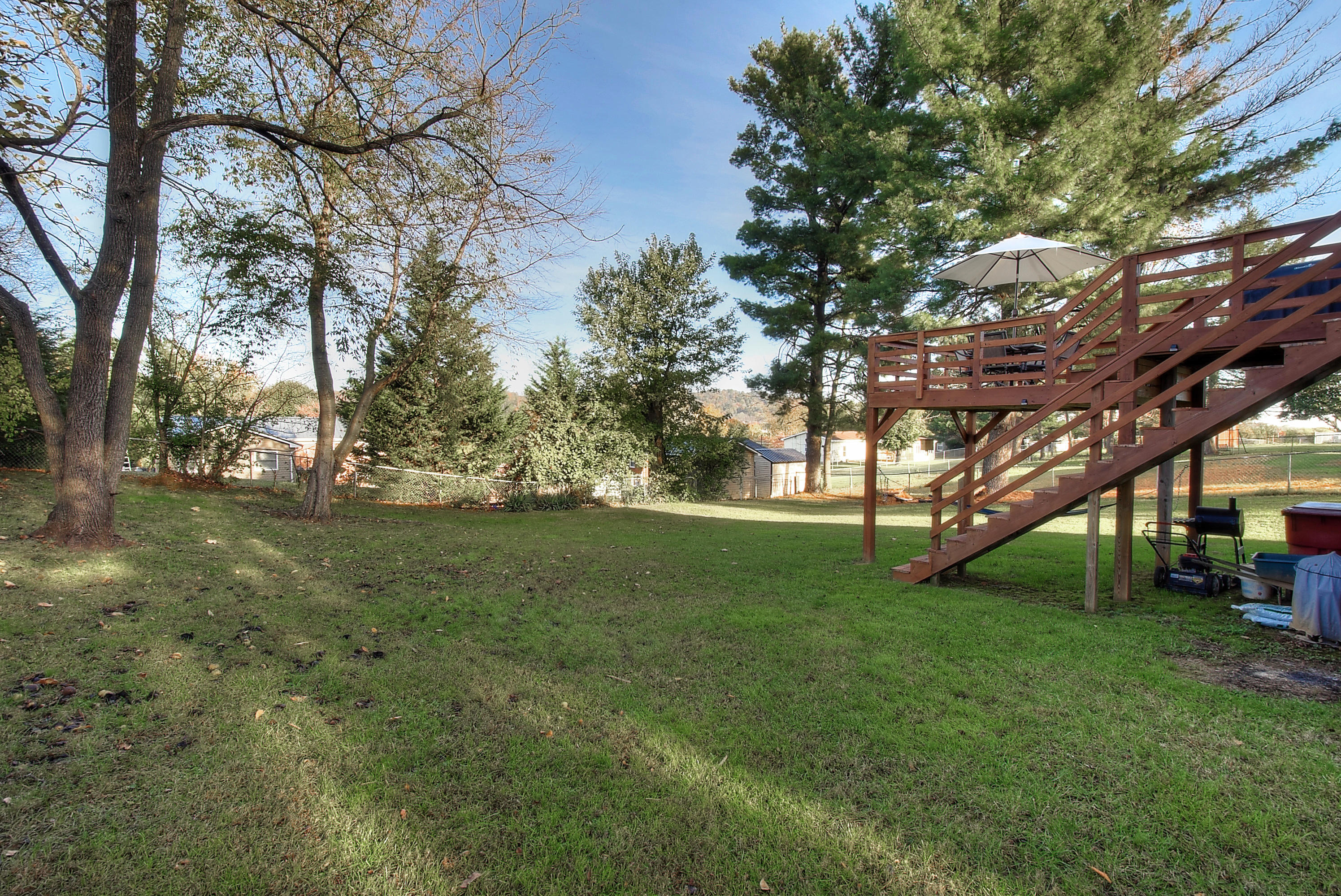 618 Ridgeview Drive Johnson City, TN 37604 - Photo 33 of 36 DSC_0151_2_3
