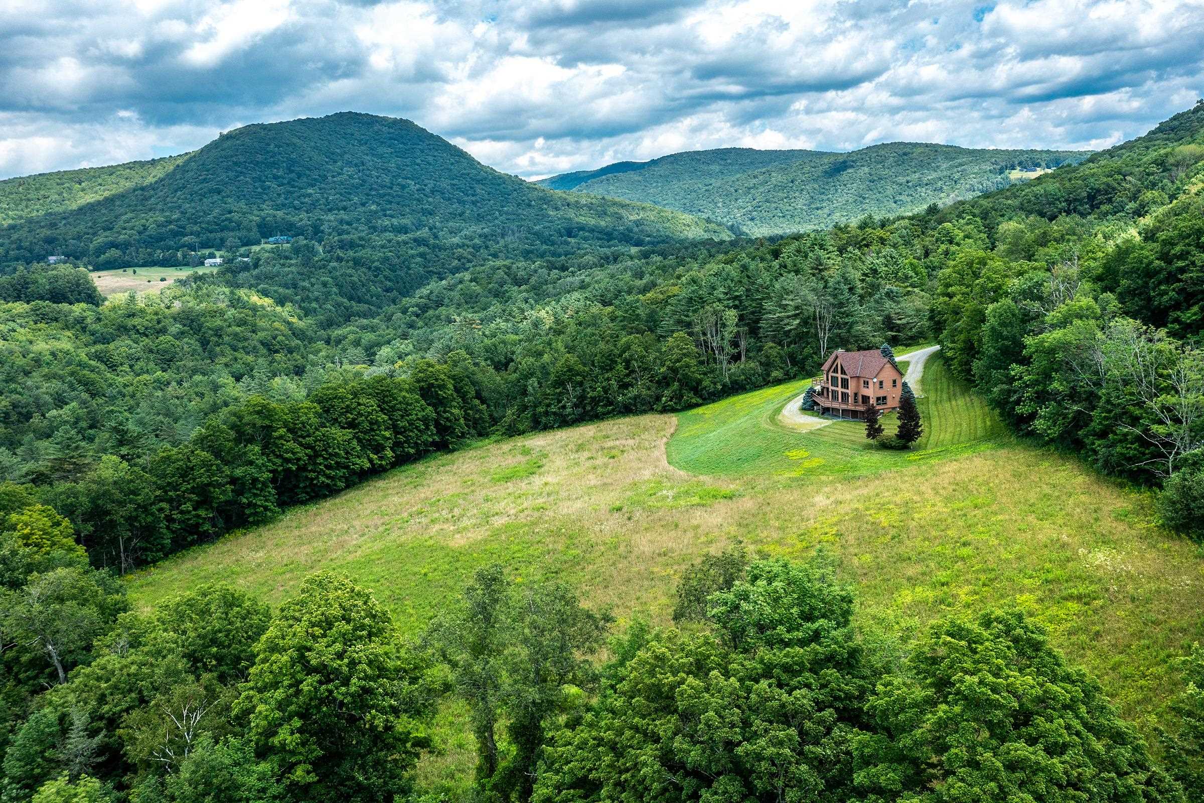 3780 Danby Pawlet Road Danby, VT 05761 - Photo 32 of 40