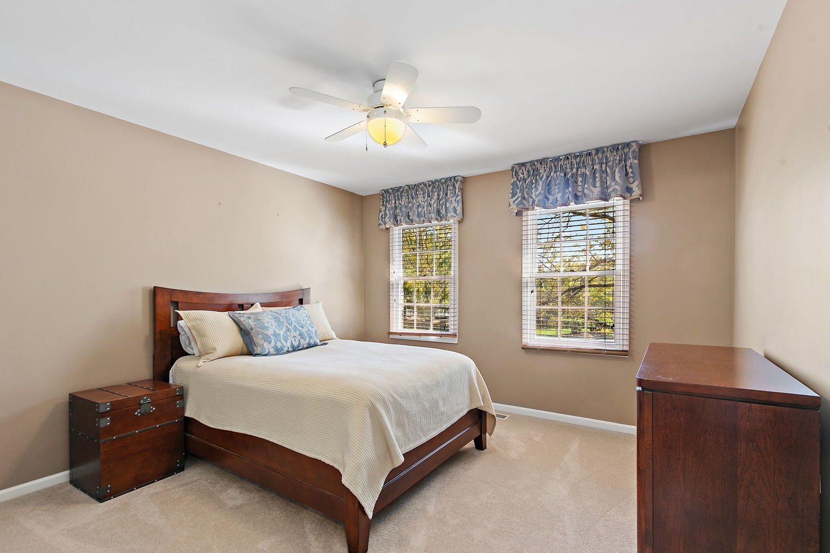 924 Merrill New Road Sugar Grove, IL 60554 - Photo 27 of 46 Gallery Image 27