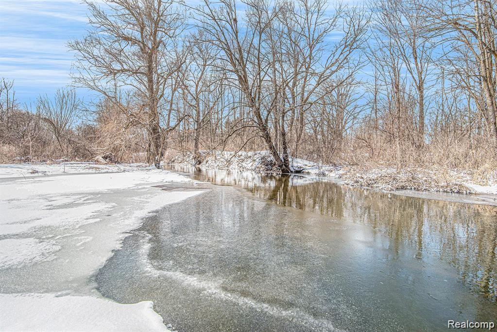 7104 Burpee Road Grand Blanc, MI 48439 - Photo 12 of 29