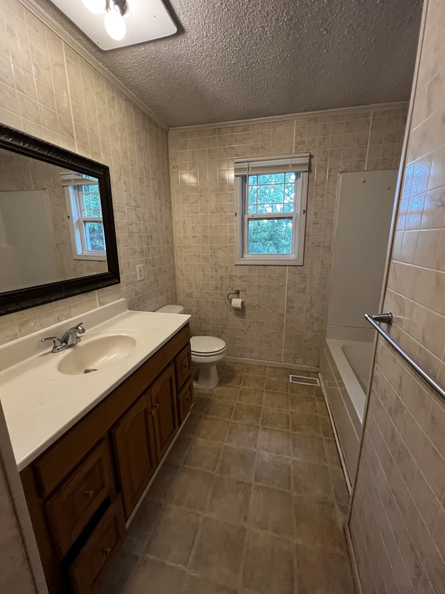 286 Howard Road Puryear, TN 38251 - Photo 9 of 14 Gallery Image 9