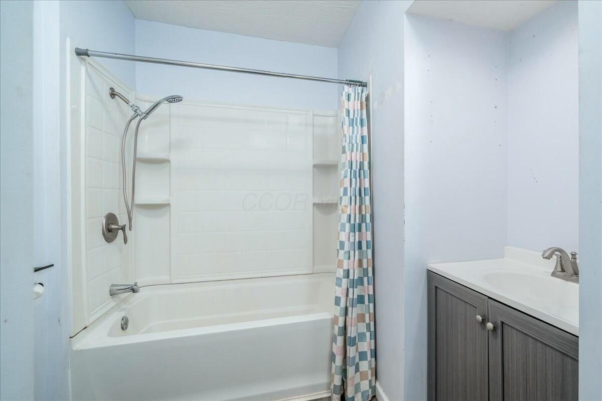 10935 Valentine Road Southwest Stoutsville, OH 43154 - Photo 20 of 31 tempImage22OXSw