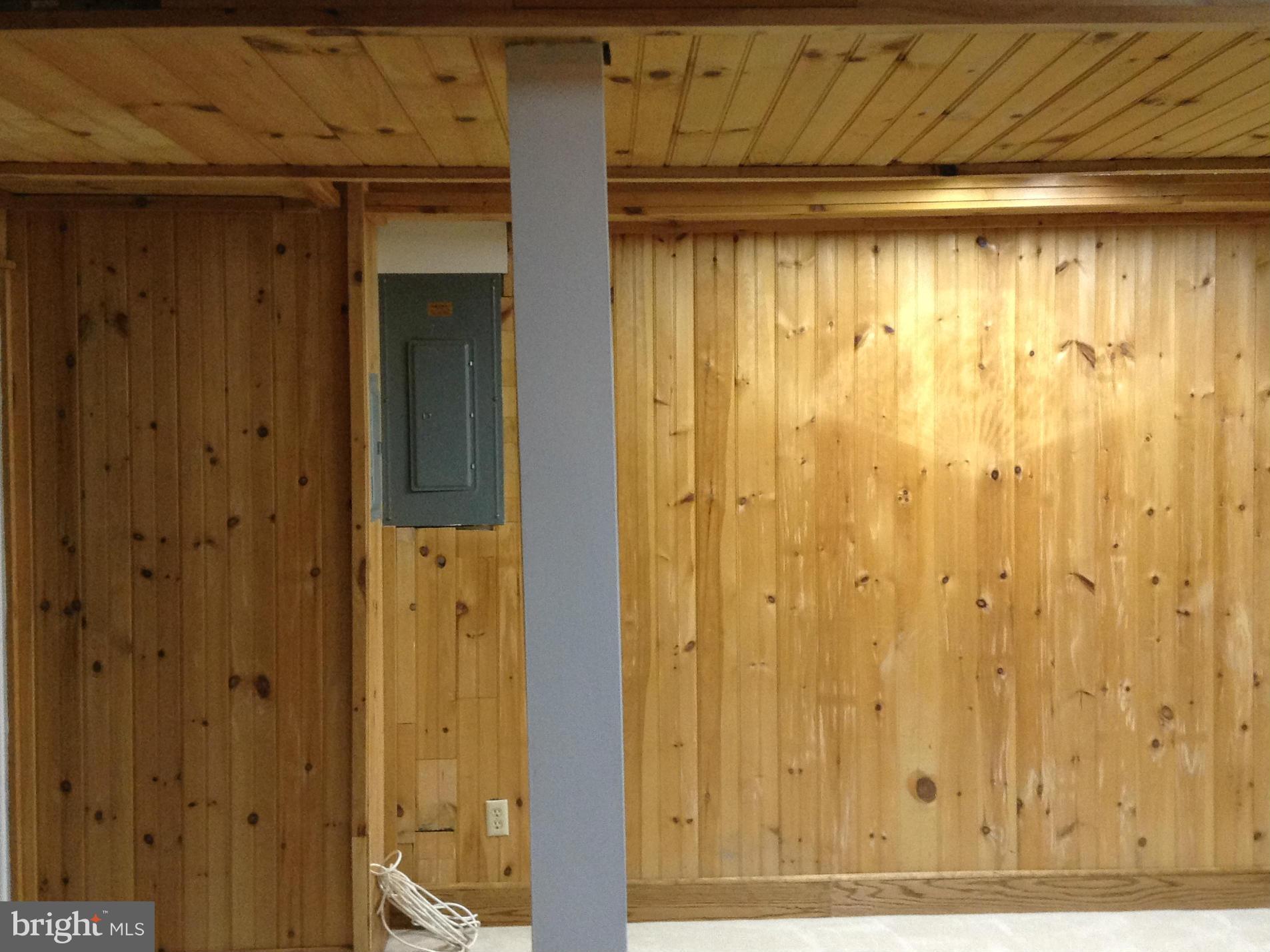 6117 Covered Bridge Road Burke, VA 22015 - Photo 28 of 30 Basement view (FIOS)