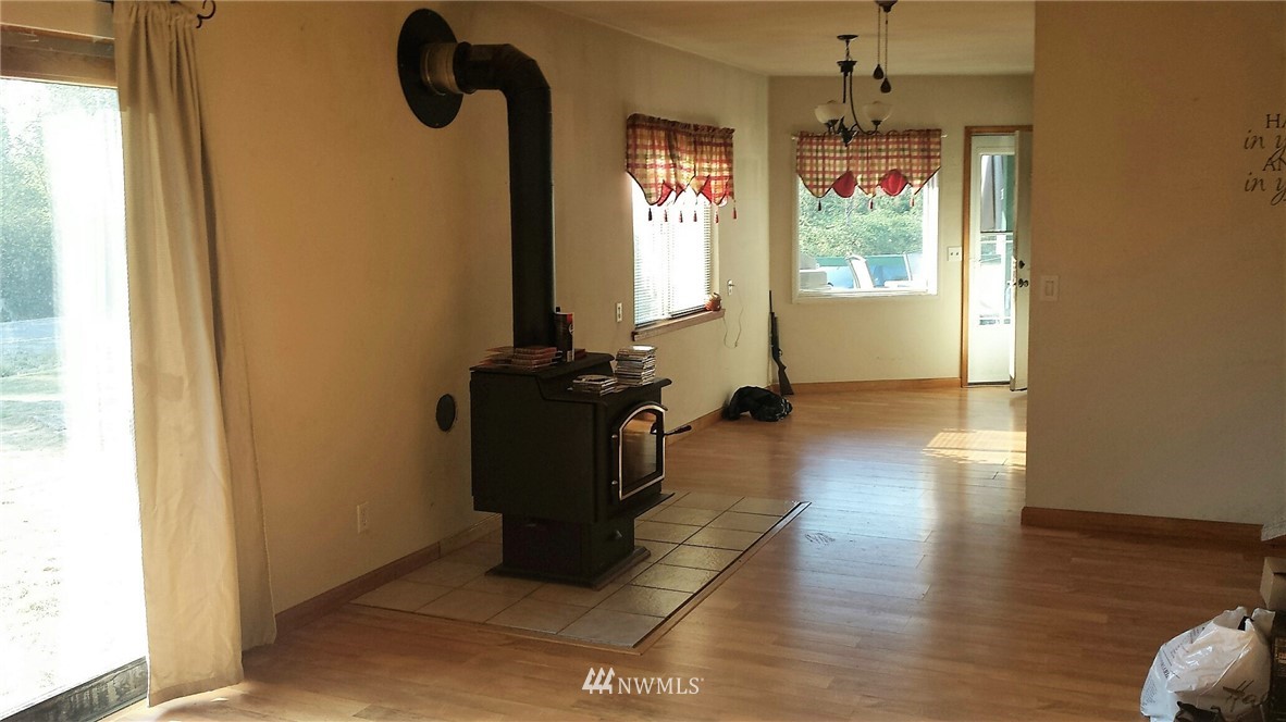 23701 Gunderson Road Mount Vernon, WA 98273 - Photo 3 of 11
