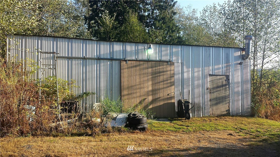 23701 Gunderson Road Mount Vernon, WA 98273 - Photo 10 of 11