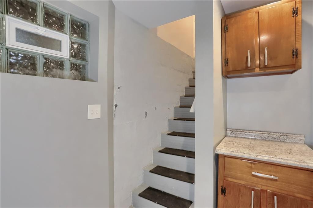 2501 Wildwood Road Allison Park, PA 15101 - Photo 10 of 21