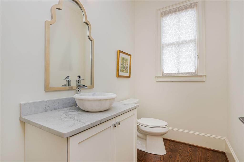 295 Marjean Way Alpharetta, GA 30009 - Photo 10 of 56