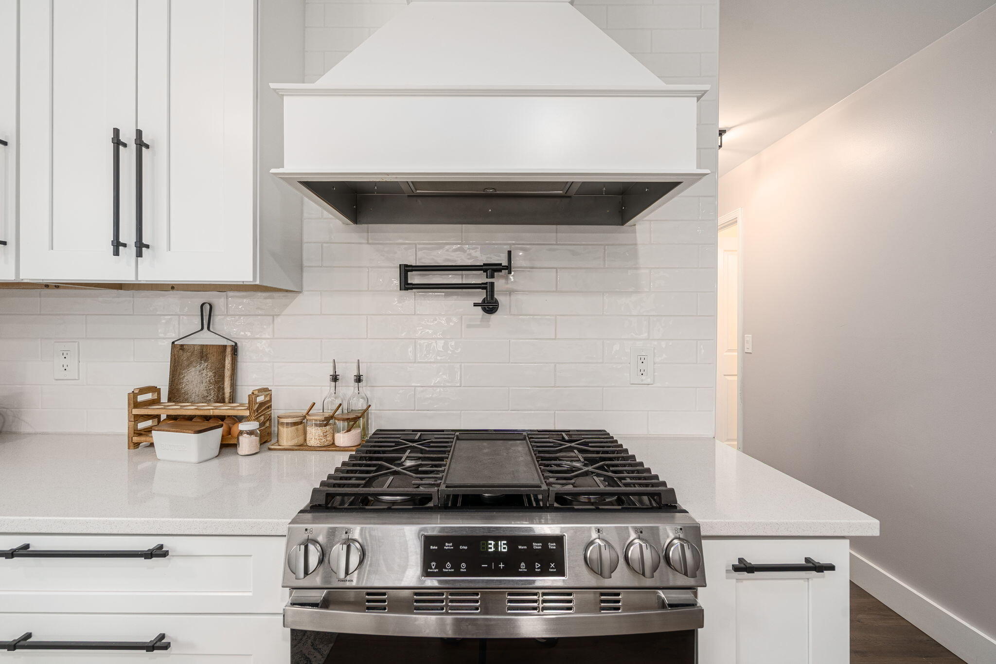 3300 Walton Blvd. Rochester, MI 48309 - Photo 23 of 56 IMG_2706