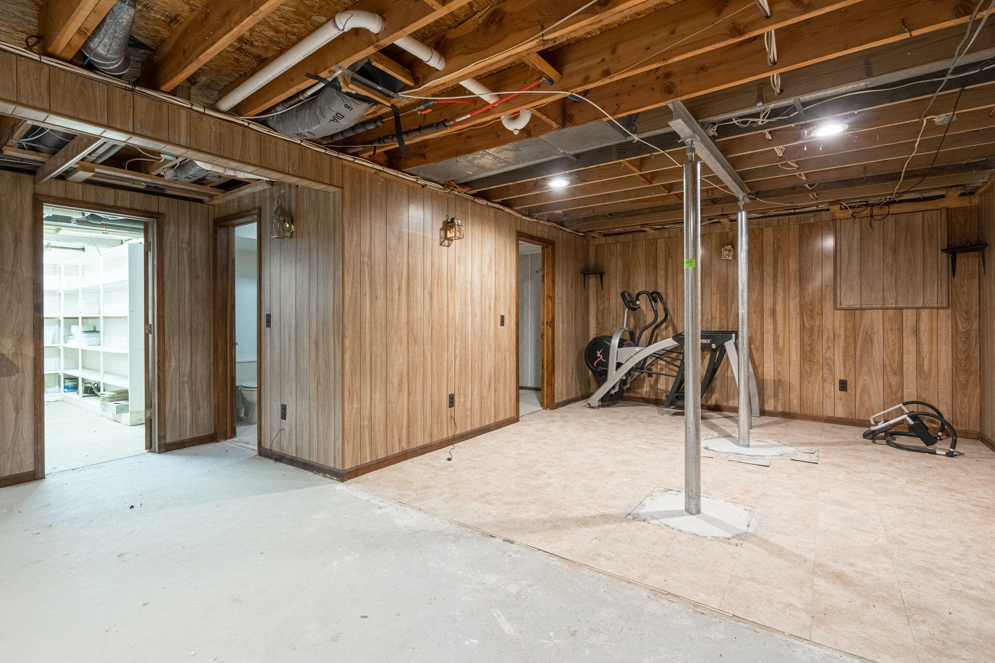 3300 Walton Blvd. Rochester, MI 48309 - Photo 41 of 56 IMG_2746