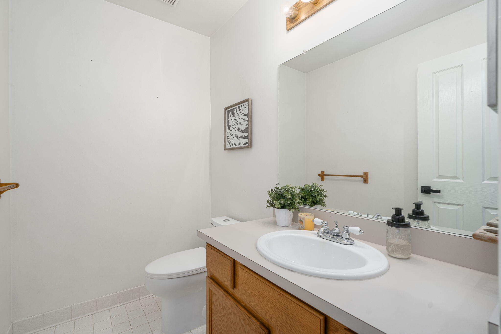 3300 Walton Blvd. Rochester, MI 48309 - Photo 54 of 56 IMG_2704