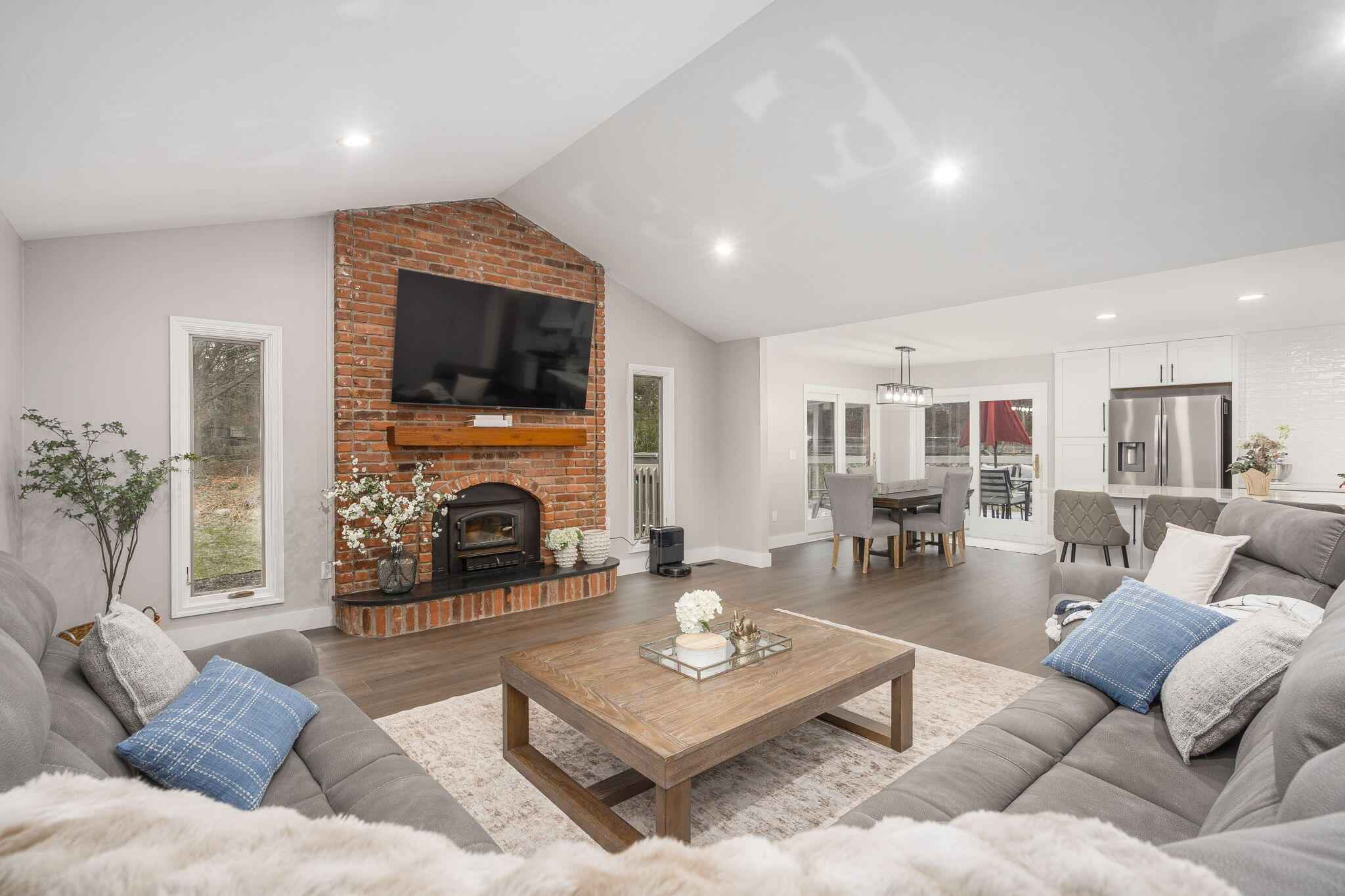 3300 Walton Blvd. Rochester, MI 48309 - Photo 9 of 56 IMG_2721