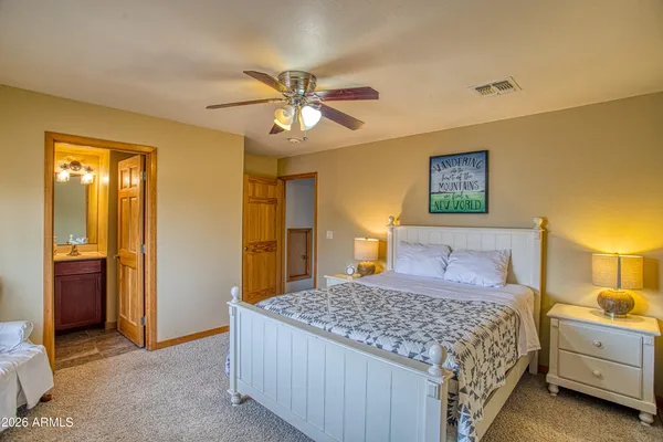 $979,900 | 2131 South Woodland Hills Lane, Pinetop, AZ 85935
