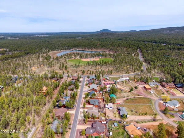 $979,900 | 2131 South Woodland Hills Lane, Pinetop, AZ 85935