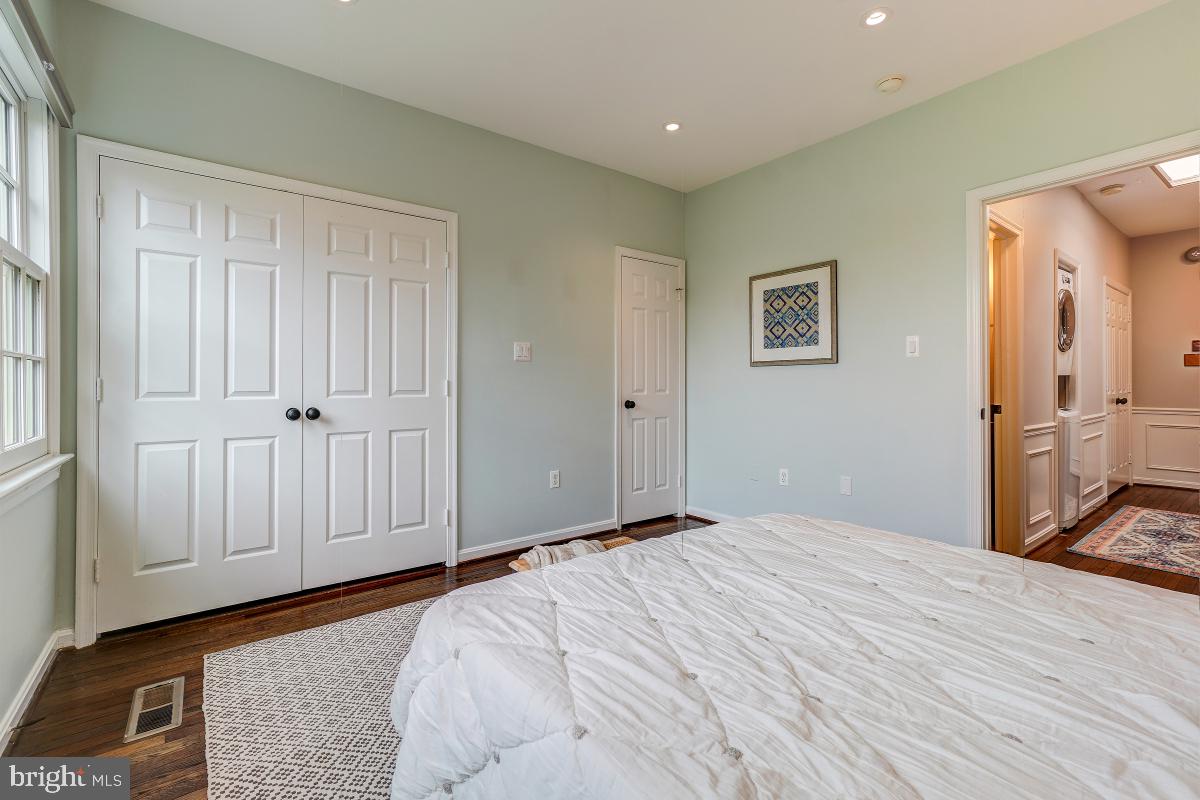 225 C Street Northeast, Unit 63 Washington, DC 20002 - Photo 15 of 25