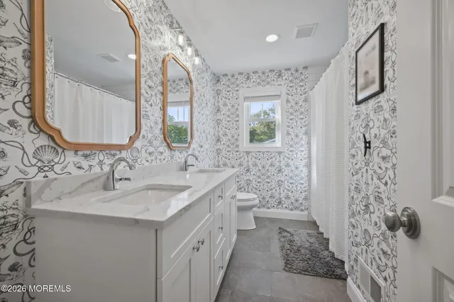 $950,000 | 128 Peach Street, Tinton Falls, NJ 07724