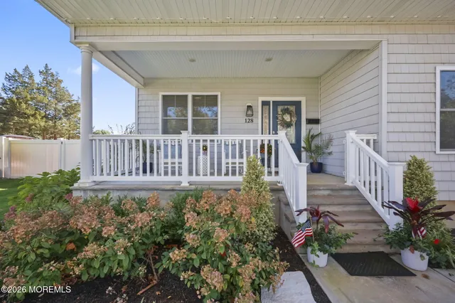 $950,000 | 128 Peach Street, Tinton Falls, NJ 07724