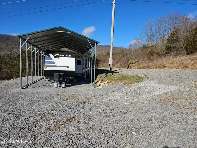 $102,500 | 2 Forest Hill Drive, Rose Hill, VA 24281