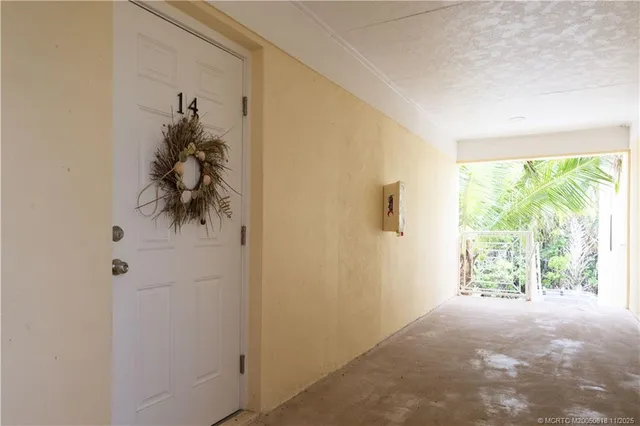 $3,100 | 3541 Northeast Ocean Boulevard, Unit 14, Stuart, FL 34996