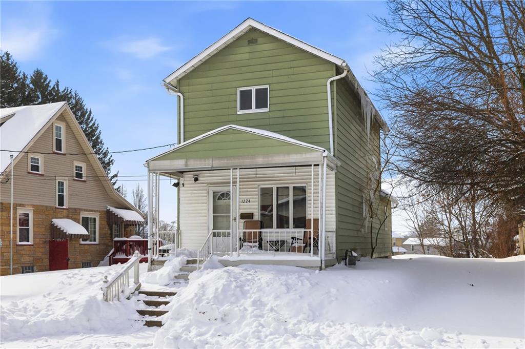 1224 Finch Street New Castle, PA 16101 - Photo 2 of 11