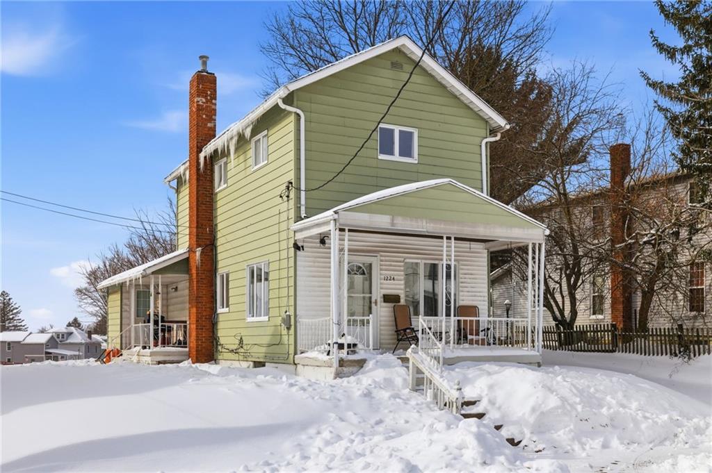 1224 Finch Street New Castle, PA 16101 - Photo 3 of 11