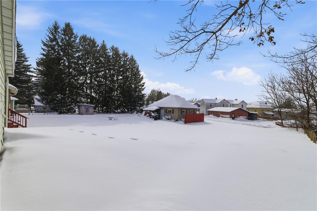 1224 Finch Street New Castle, PA 16101 - Photo 4 of 11