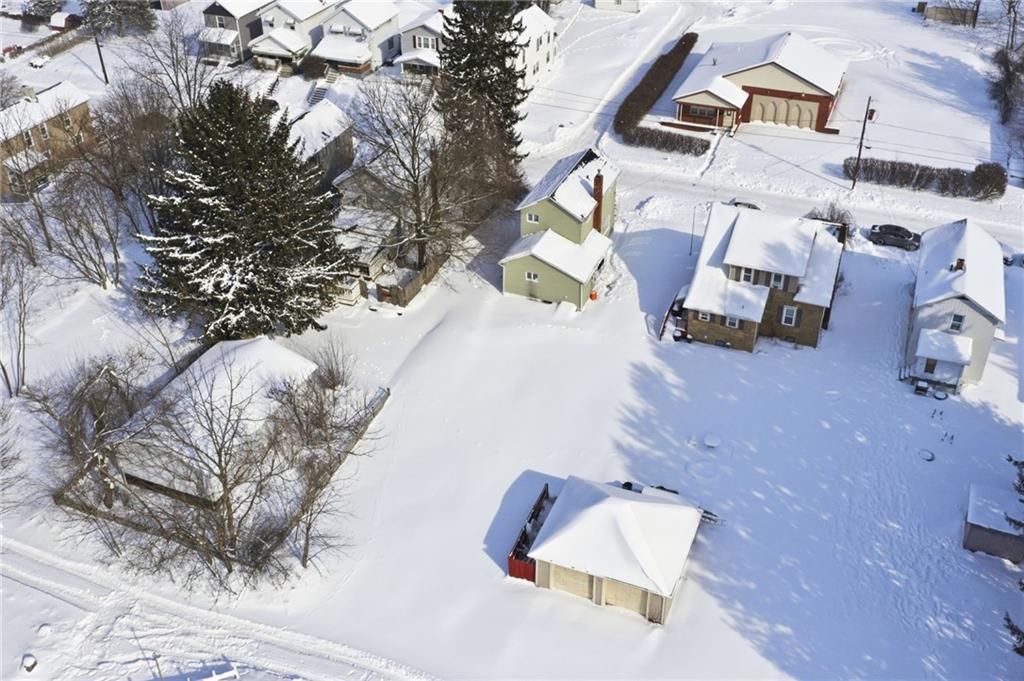 1224 Finch Street New Castle, PA 16101 - Photo 6 of 11