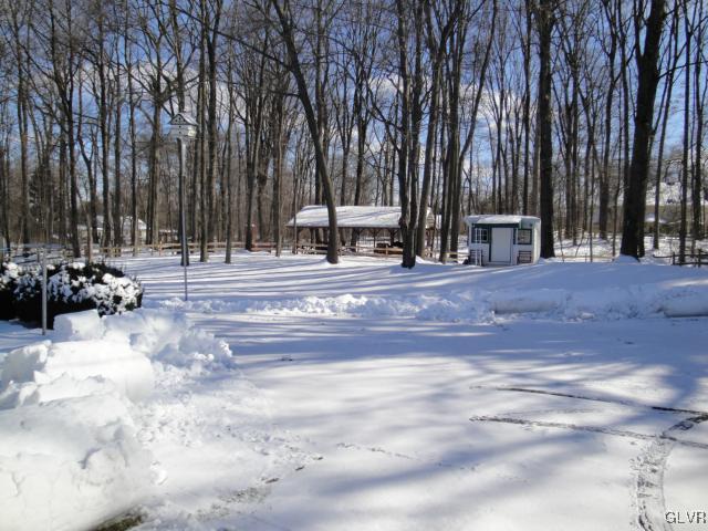 4312 East Texas Road Allentown, PA 18103 - Photo 4 of 19 Gallery Image 4