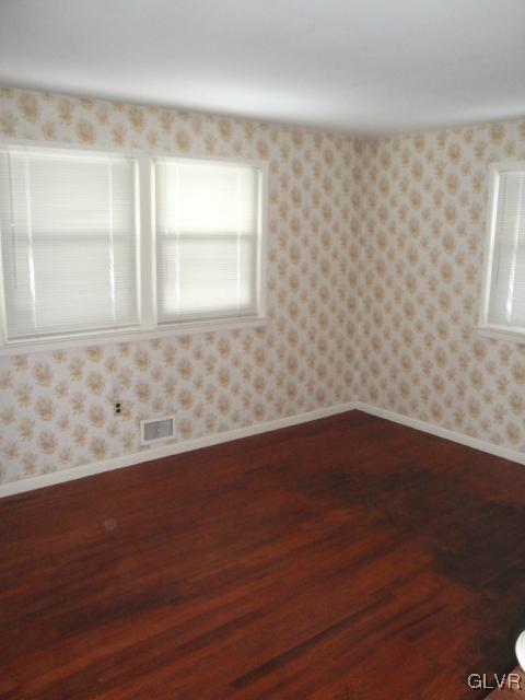 4312 East Texas Road Allentown, PA 18103 - Photo 6 of 19 Gallery Image 6
