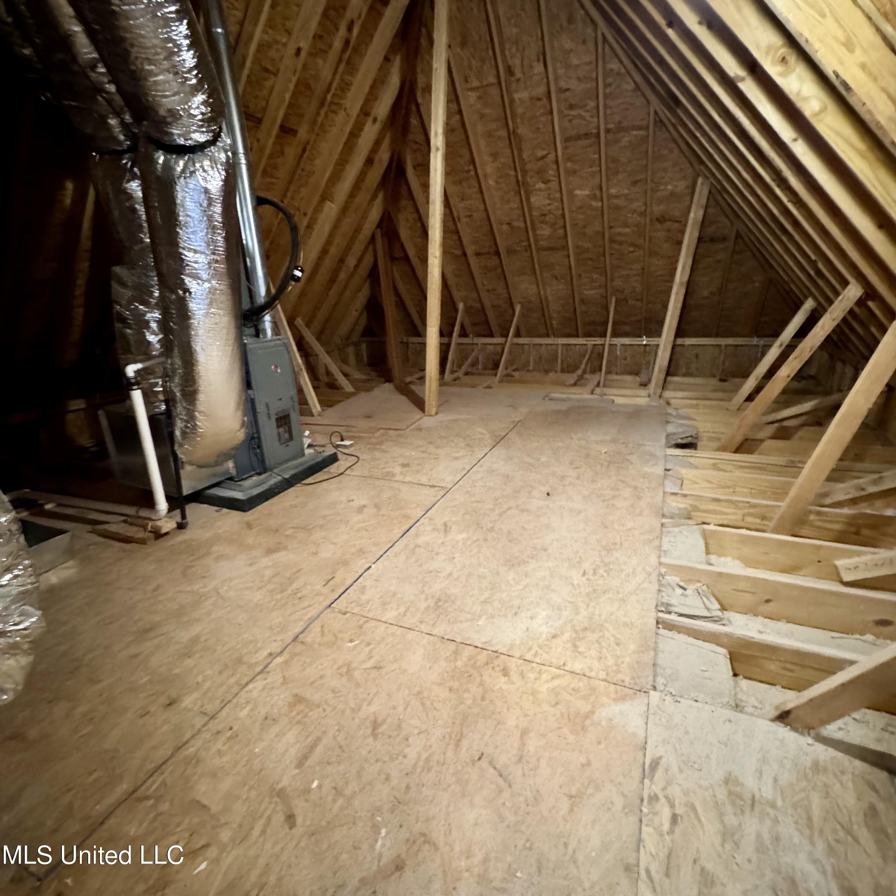 756 Wells Drive Hernando, MS 38632 - Photo 48 of 55 Iris