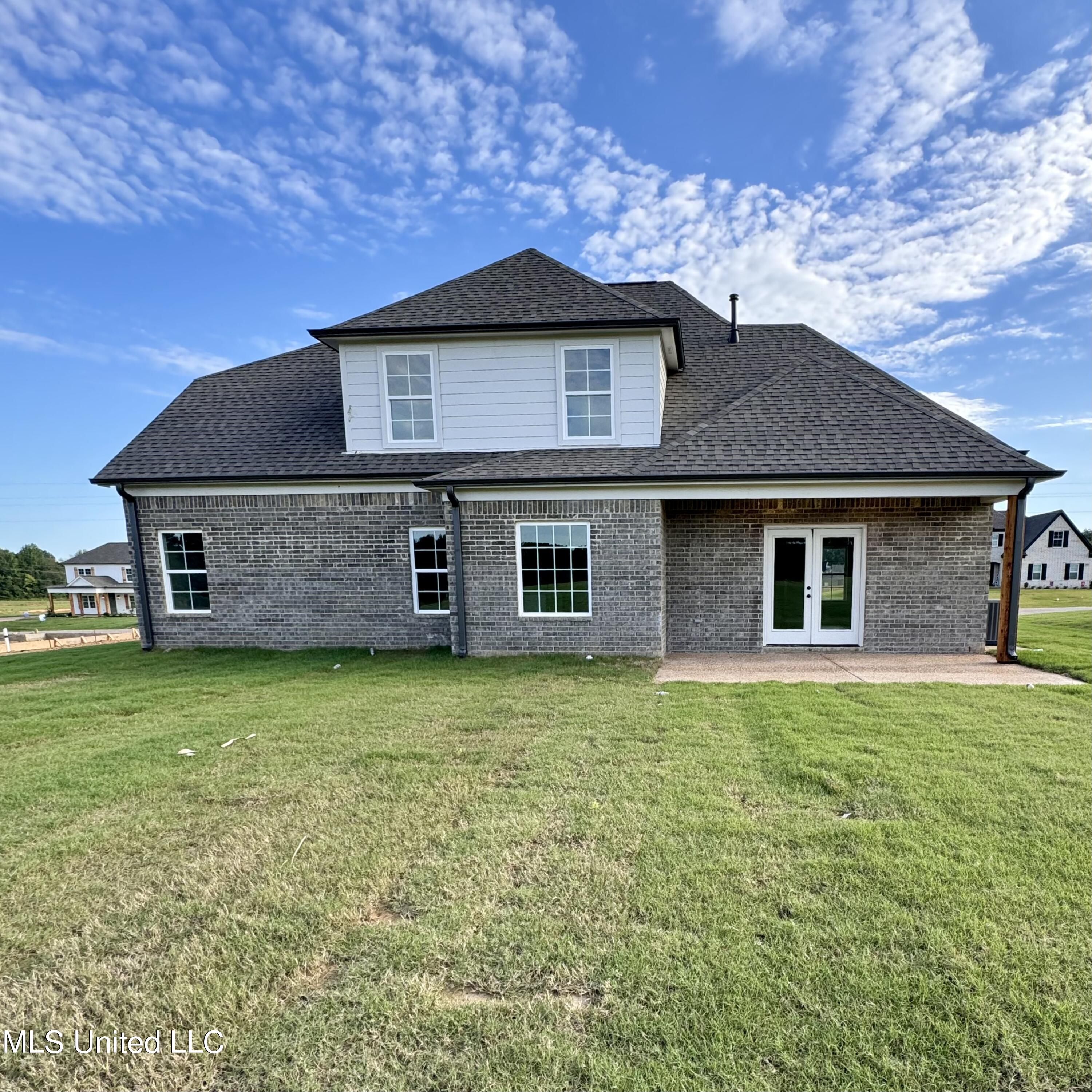 756 Wells Drive Hernando, MS 38632 - Photo 53 of 55 Iris