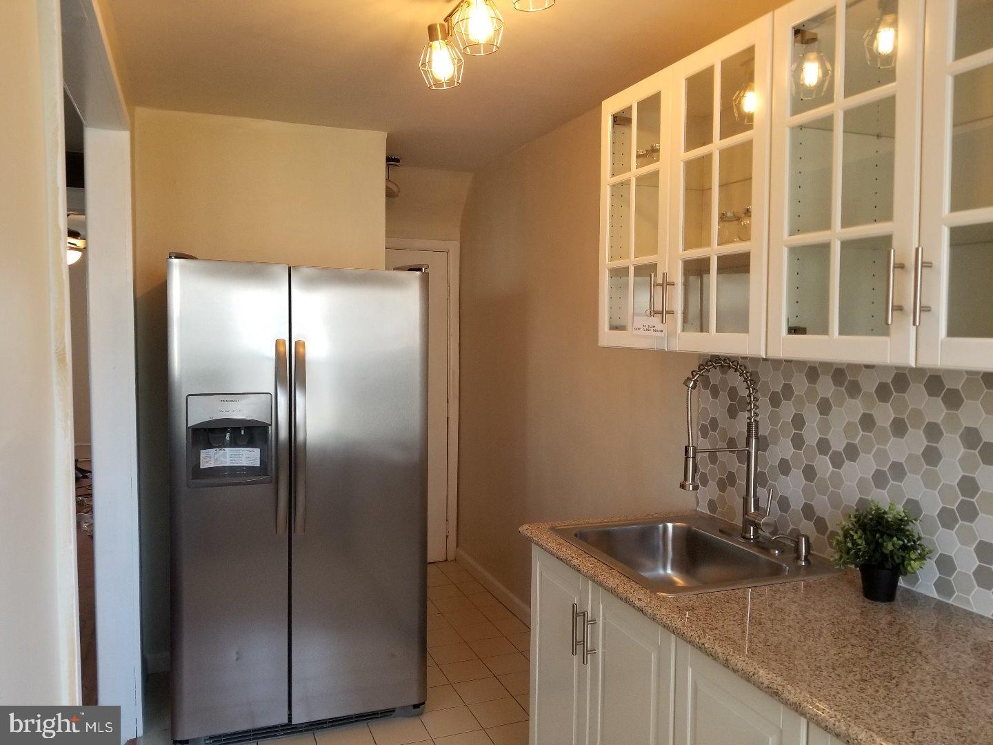 124 Laurel Road Sharon Hill, PA 19079 - Photo 8 of 16 Gallery Image 8