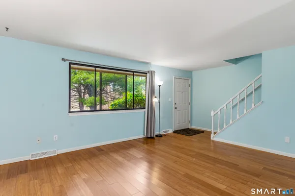 $274,900 | 631 Churchill Drive, Unit 631, Newington, CT 06111