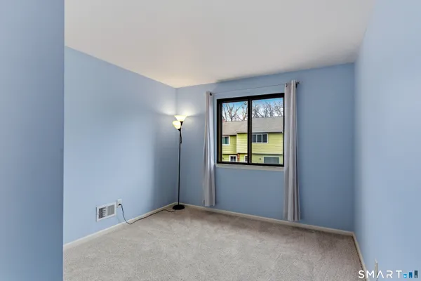 $274,900 | 631 Churchill Drive, Unit 631, Newington, CT 06111