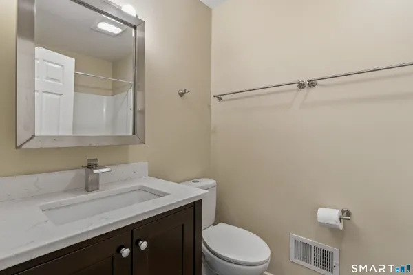 $274,900 | 631 Churchill Drive, Unit 631, Newington, CT 06111