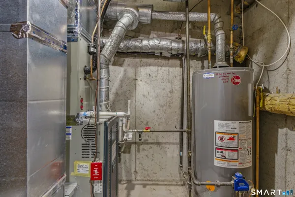 $274,900 | 631 Churchill Drive, Unit 631, Newington, CT 06111