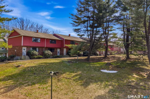 $274,900 | 631 Churchill Drive, Unit 631, Newington, CT 06111