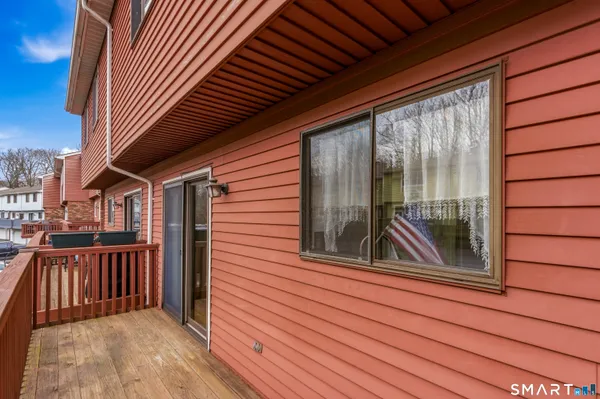 $274,900 | 631 Churchill Drive, Unit 631, Newington, CT 06111