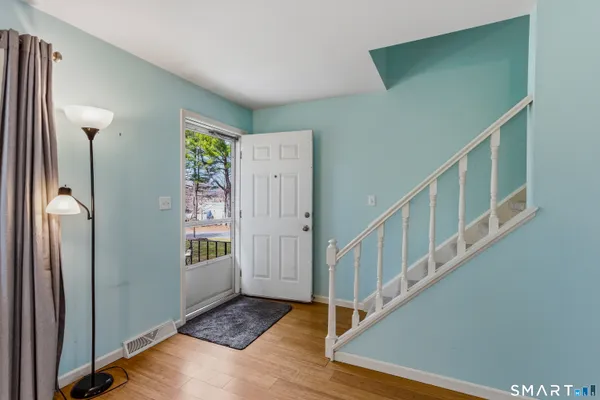 $274,900 | 631 Churchill Drive, Unit 631, Newington, CT 06111