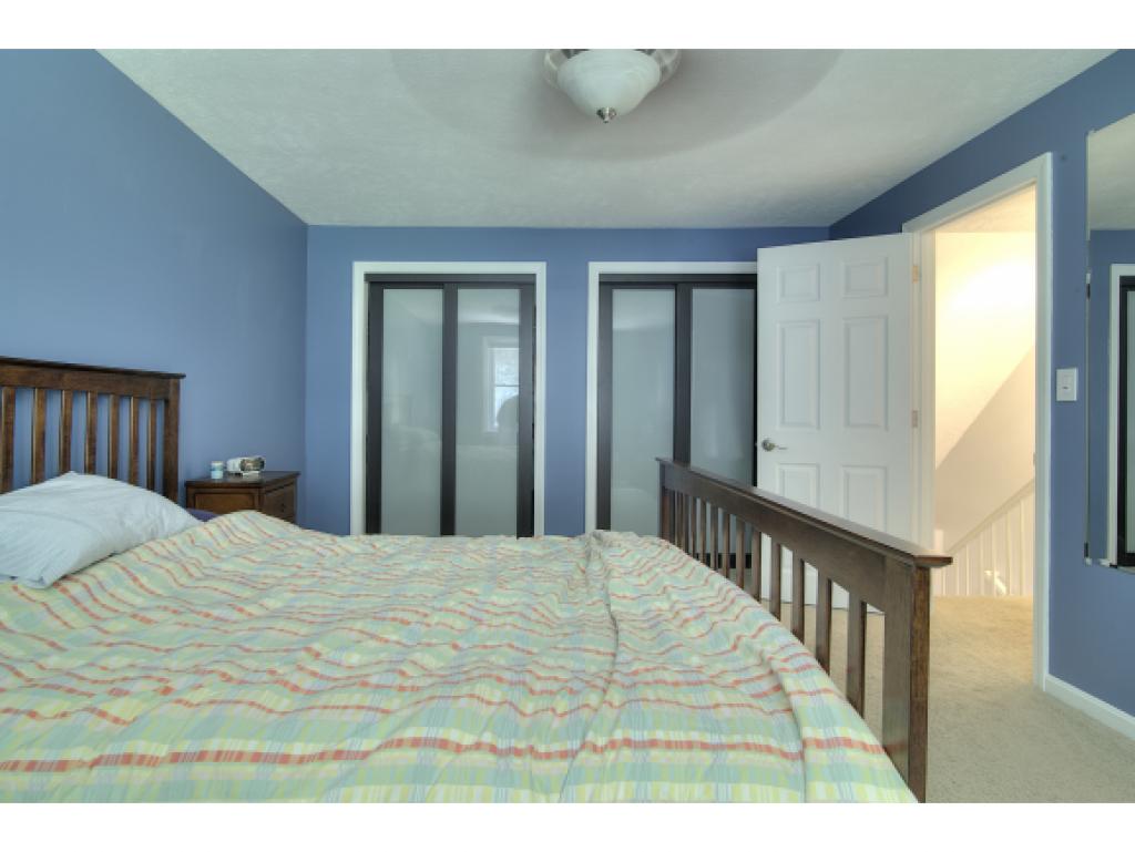 159 Searles Road Nashua, NH 03062 - Photo 11 of 26