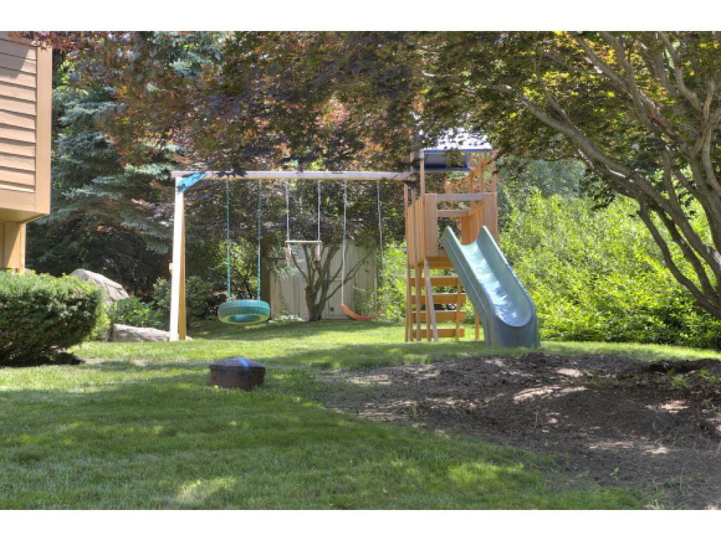 159 Searles Road Nashua, NH 03062 - Photo 25 of 26