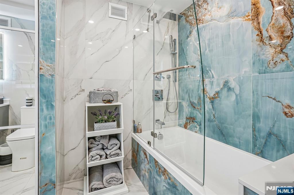 1055 River Road, Unit 408 Edgewater, NJ 07020 - Photo 25 of 34