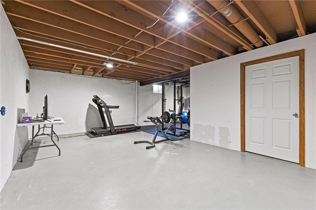 11739 Grant Street Overland Park, KS 66210 - Photo 20 of 31