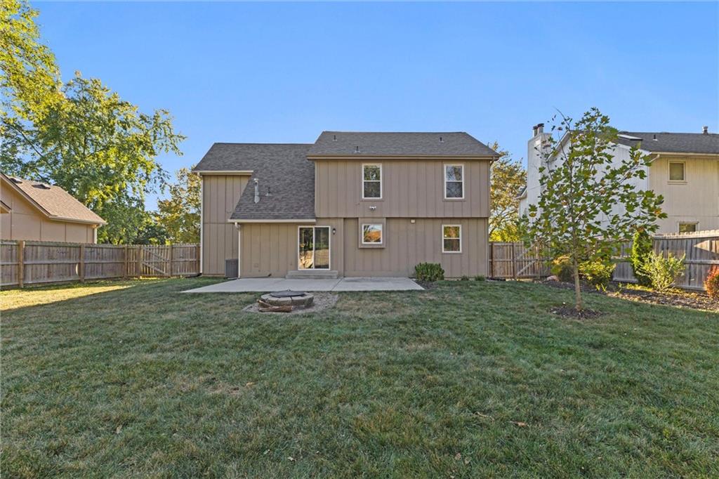 11739 Grant Street Overland Park, KS 66210 - Photo 22 of 31