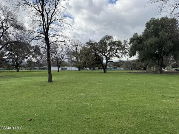 $1,650 | 3042 East Cumberland Court, Unit B, Thousand Oaks, CA 91362